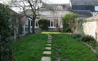 Caudebec-Lès-Elbeuf (76320)
