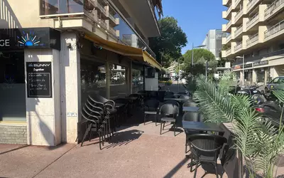 Antibes (06600)