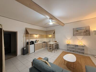 Location appartement studio Aix-en-Provence (13)