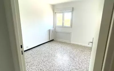 Toulon (83000)