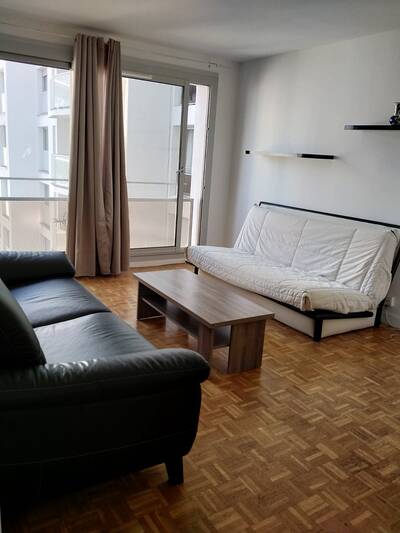Location appartement 2 pièces Paris 19e