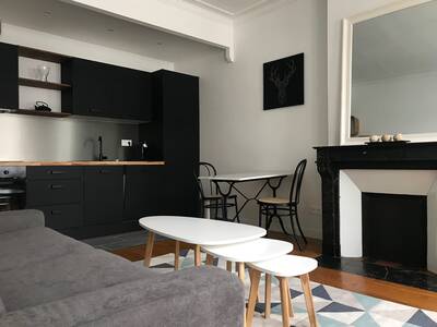 Location appartement 2 pièces Paris 18e
