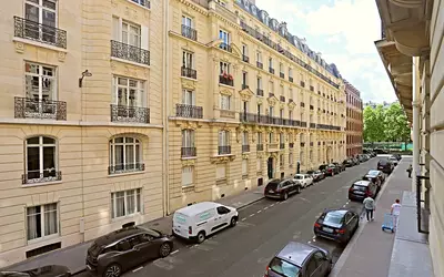 Paris 17E (75017)