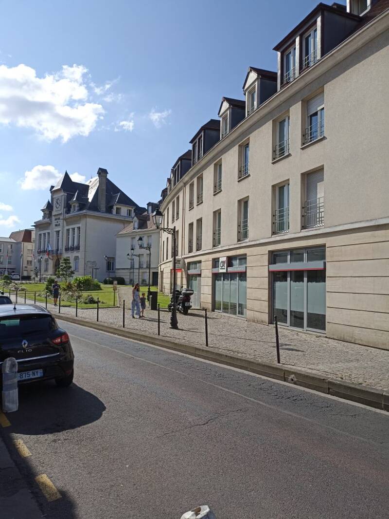 Deuil-La-Barre (95170)