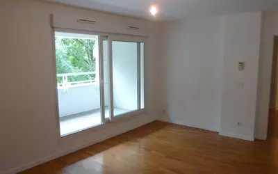 Courbevoie (92400)