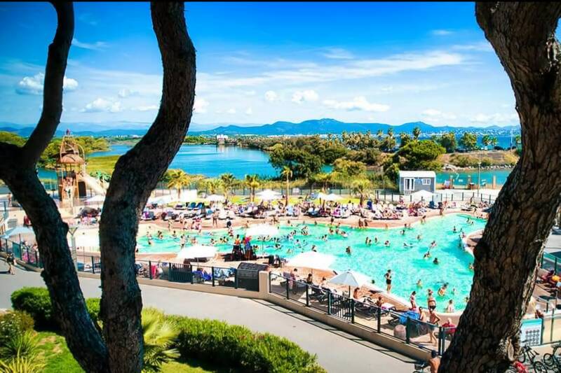 Fréjus (83600)