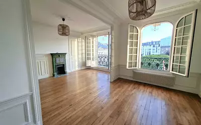 Issy-Les-Moulineaux (92130)