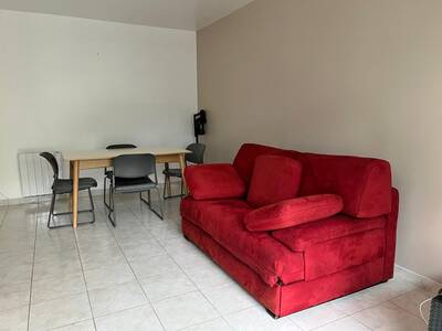 Location appartement 2 pièces Chanteloup-les-Vignes (78570)