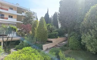 Cannes (06150)