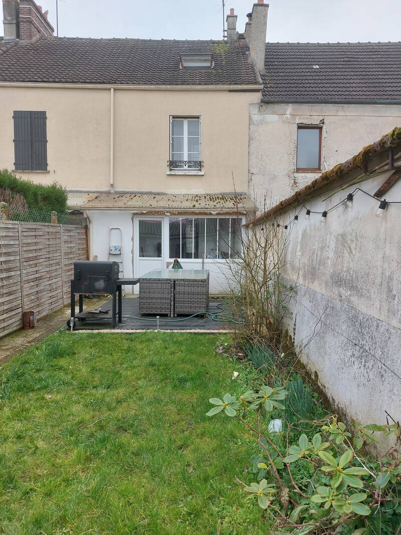 Neufmoutiers-En-Brie (77610)