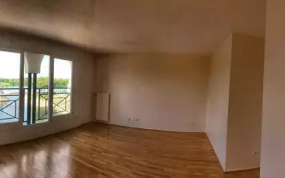 -Duplex -Terrasse 25 M2