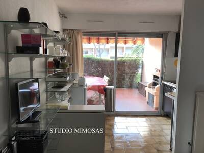 Location appartement studio Le Pradet (83220)