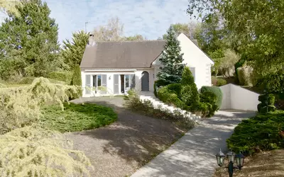 Rouilly (77160)