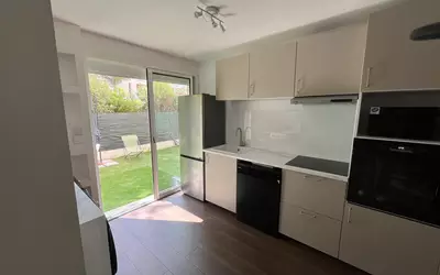Hyères (83400)