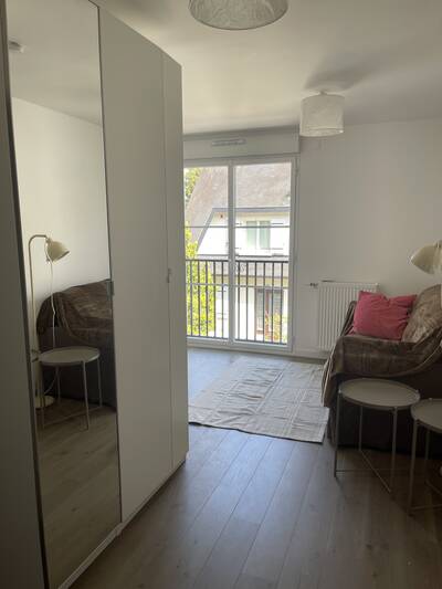 Location appartement studio Suresnes (92150)