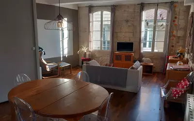 Avignon (84000)
