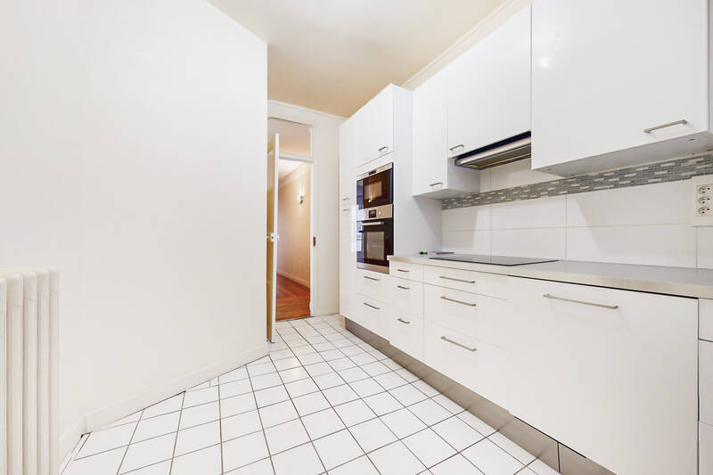 Issy-Les-Moulineaux (92130)