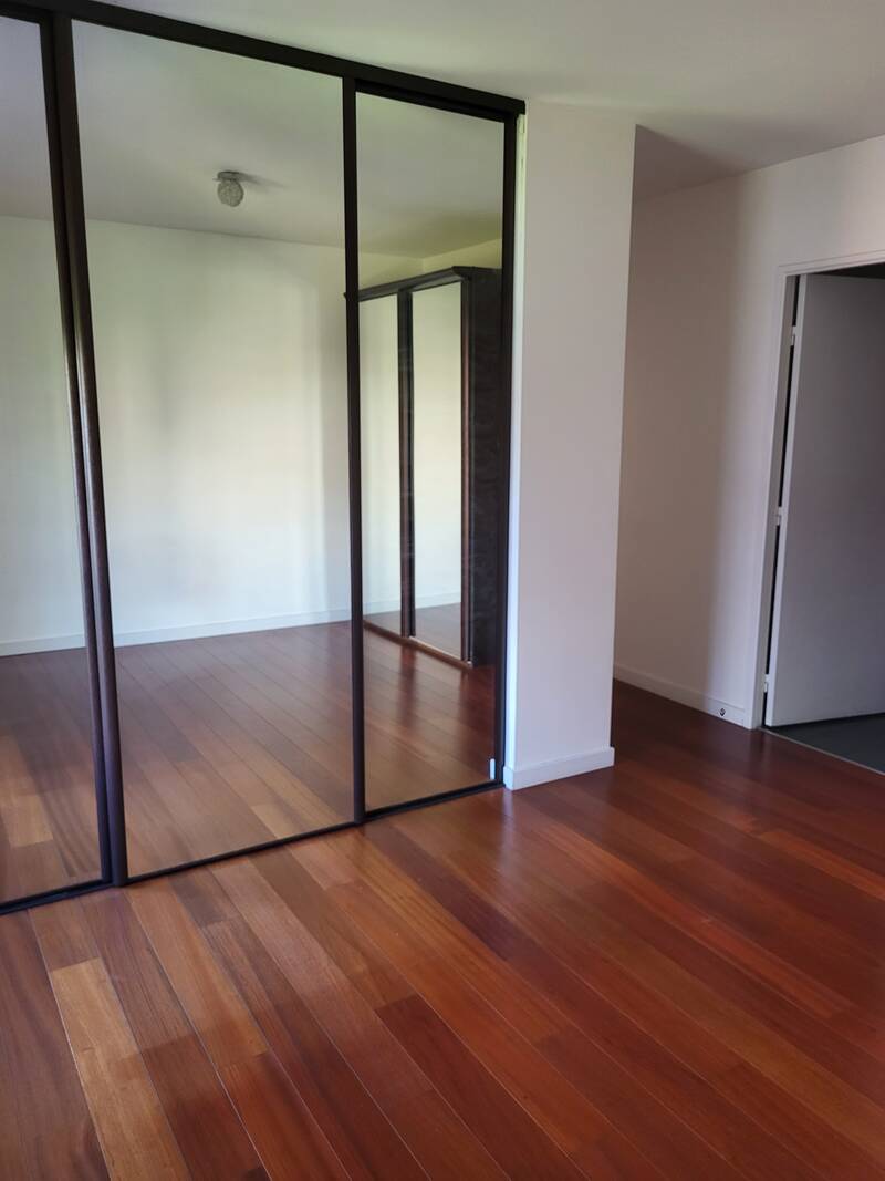 Suresnes (92150)