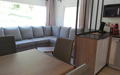 Fréjus (83600)