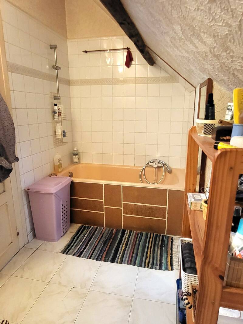 Avaray (41500)
