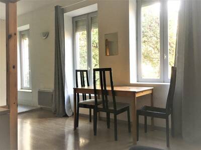 Location appartement studio Aix-en-Provence (13)