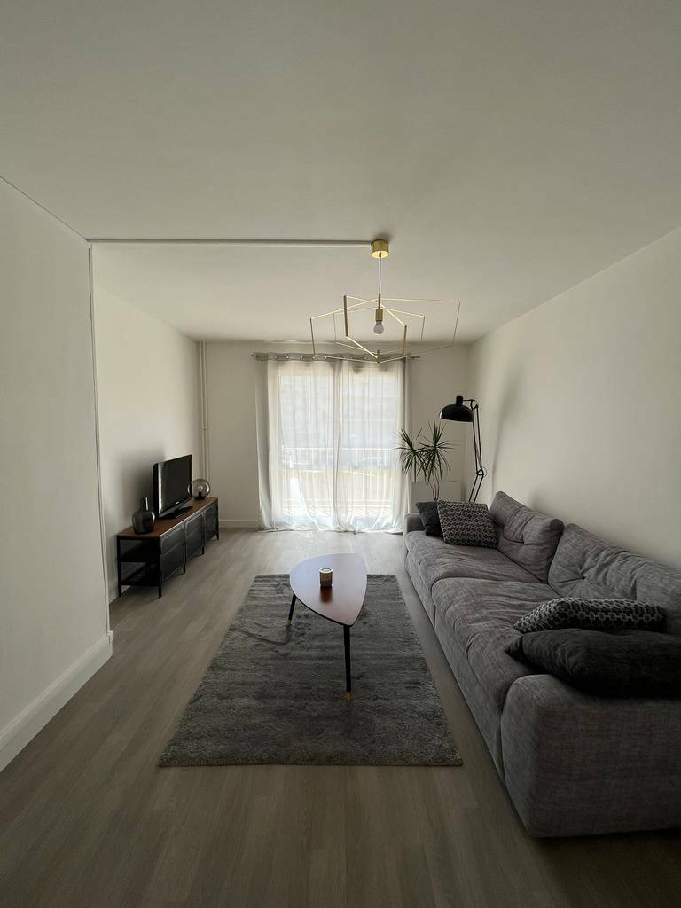 Melun (77000)