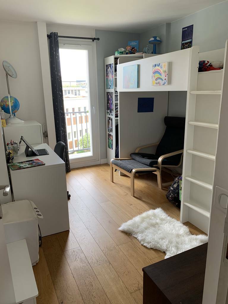 Issy-Les-Moulineaux (92130)