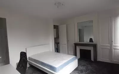 Rouen (76000)