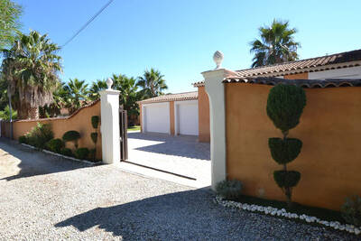 Vente maison 7 pièces Six-Fours-les-Plages (83140)
