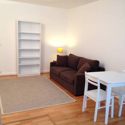 Location appartement studio Paris 16e
