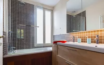 Saint-Ouen-Sur-Seine (93400)