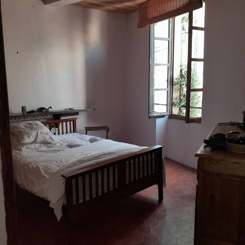 Caux (34720)