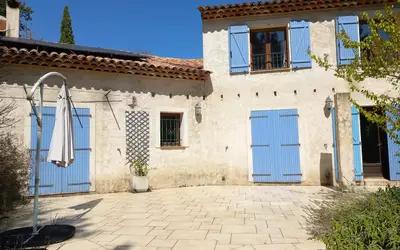 Quatre Chambres Et Un Terrain D'environ 1500M2Tourrettes-Sur-Loup (06140)