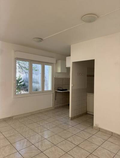 Location appartement studio Villeurbanne (69100)