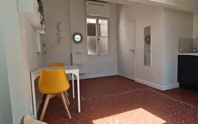 Toulon (83000)