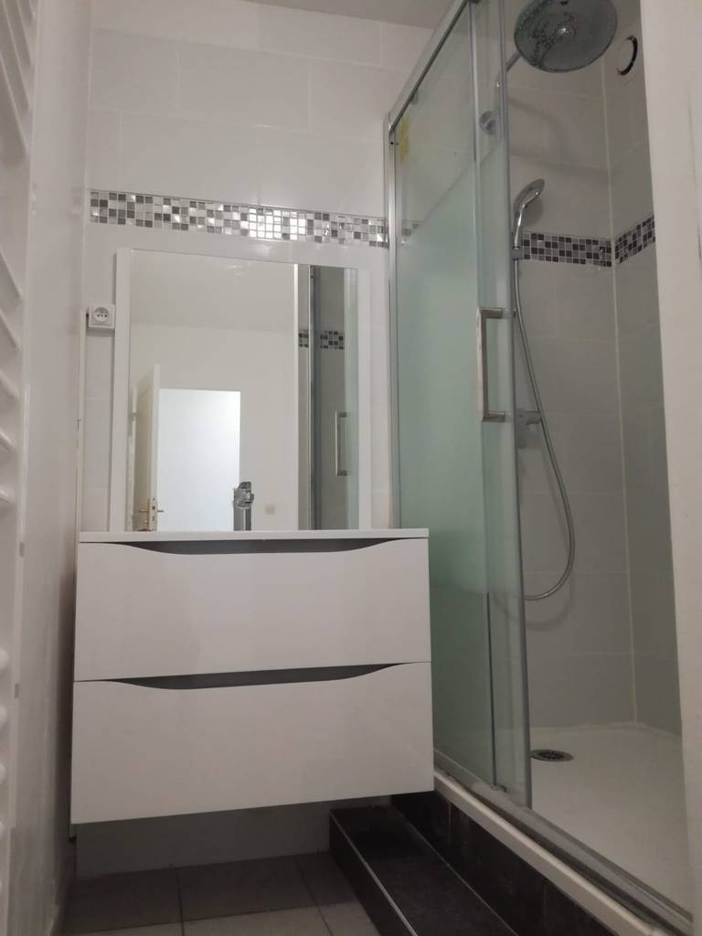 Saint-Denis (93200)