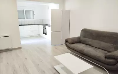 Nantes (44000)