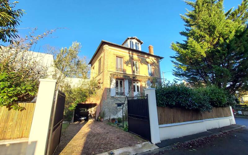 Neuilly-Plaisance (93360)