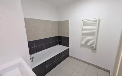 Villeurbanne (69100)