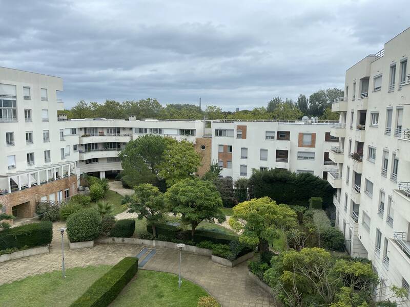 Puteaux (92800)