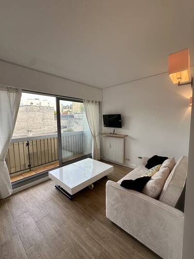 Location appartement 2 pièces Paris 16e