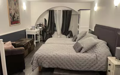 Duplex/ Boutique