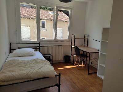 Location chambre en colocation 4 pièces Saint-Étienne (42)