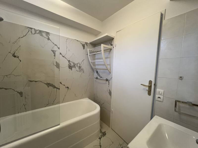 Paris 16E (75016)