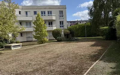 Chantilly (60500)