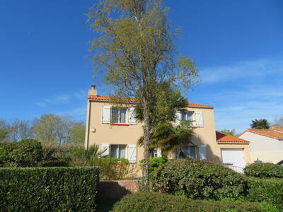 Vente maison 8 pièces Rezé (44400)