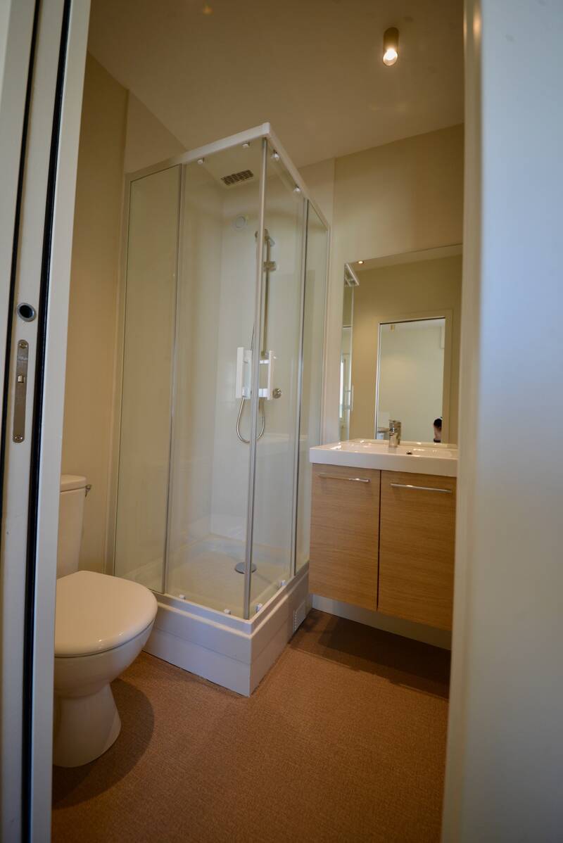 Saint-Ouen-Sur-Seine (93400)