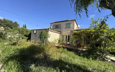 Arles (13104)