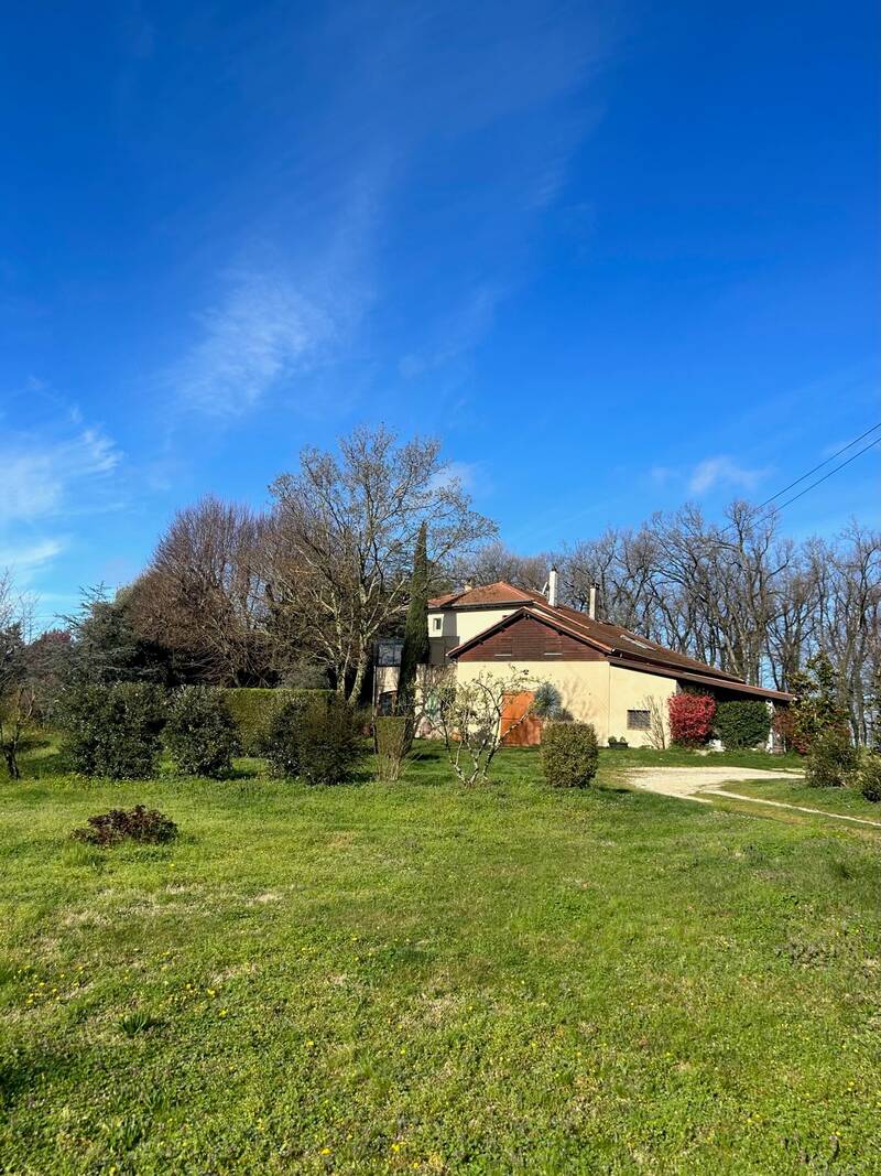 Romans-Sur-Isère (26100)