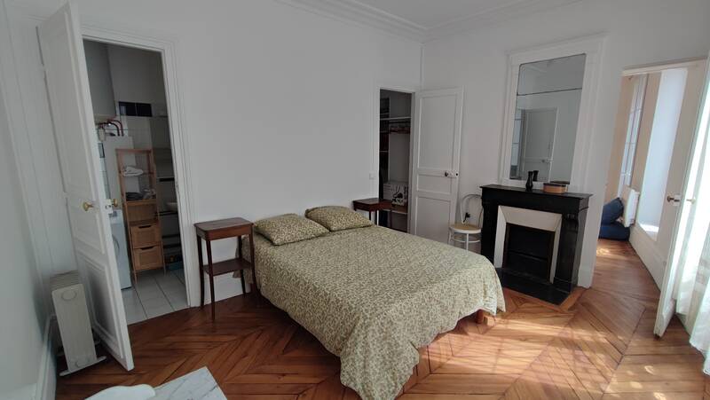 Paris 3E